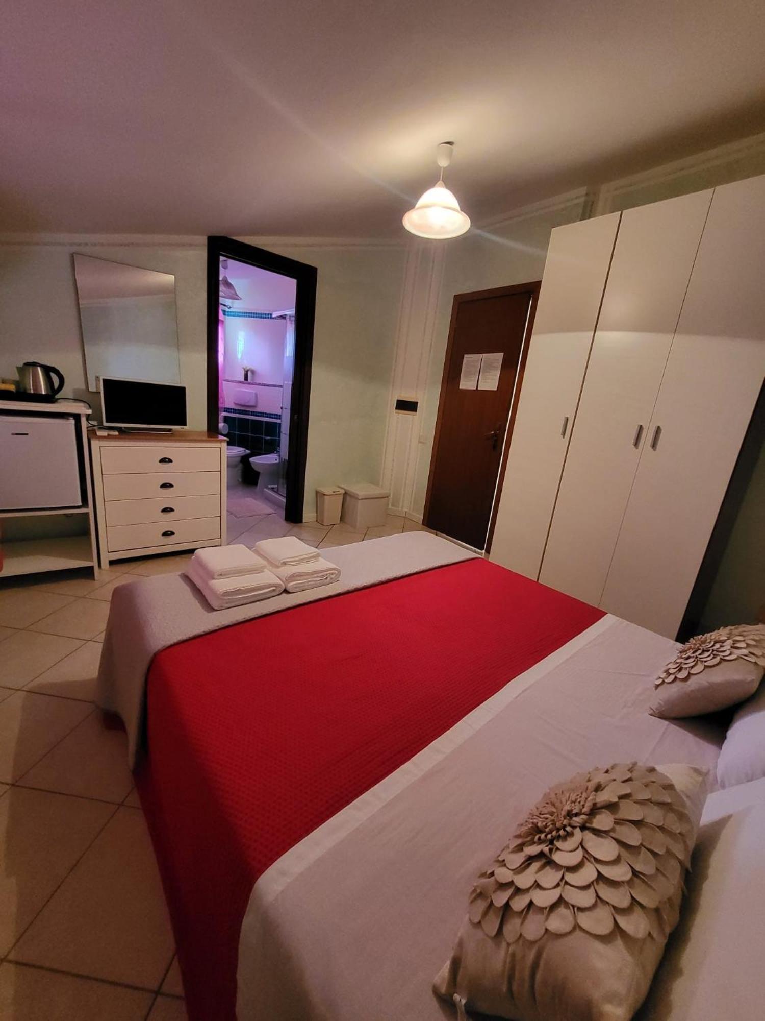 B&B Il Girasole Sant'Anna Arresi Exterior photo